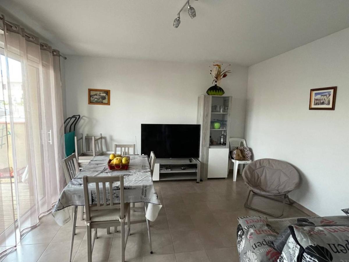 Appartement 3 Pieces Avec Terrasse Et Jardin, Proche Plage Et Commerces, 2 Parkings, Argeles-Sur-Mer - Fr-1-225-773 Exterior foto